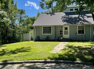 829 25th Ave SE, Minneapolis, MN 55414