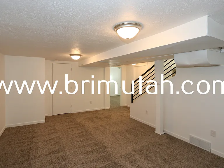 2613 S Hartford St — Photo 14