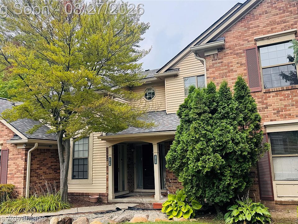 2nd image of 29726 Pine Ridge Cir