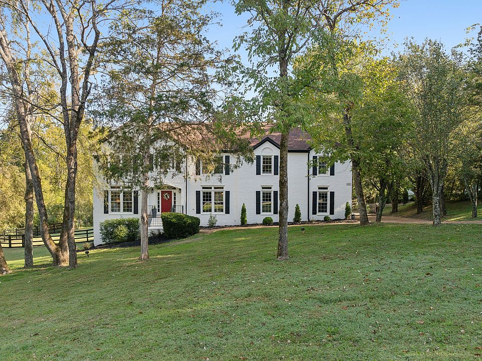 1st image of 412 Martingale Dr