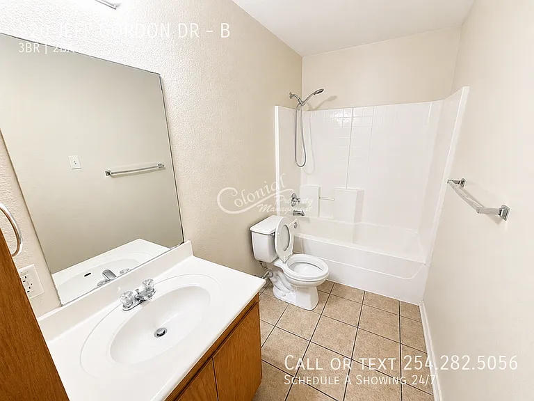 320 Jeff Gordon Dr #B — Photo 14