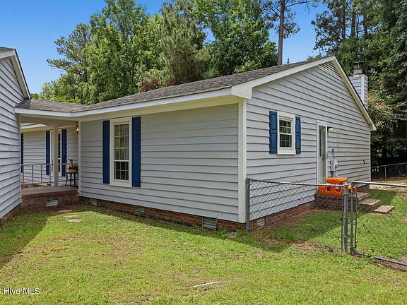 2nd image of 897 Pine Valley Road