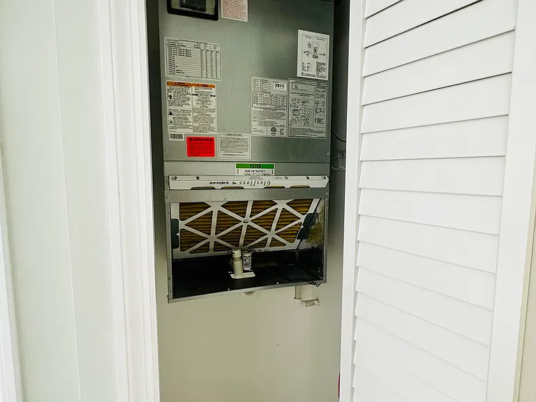 1333 E Hallandale Beach Blvd #302 — Photo 31