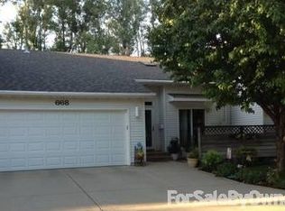 668 13th Ave E, West Fargo, ND 58078