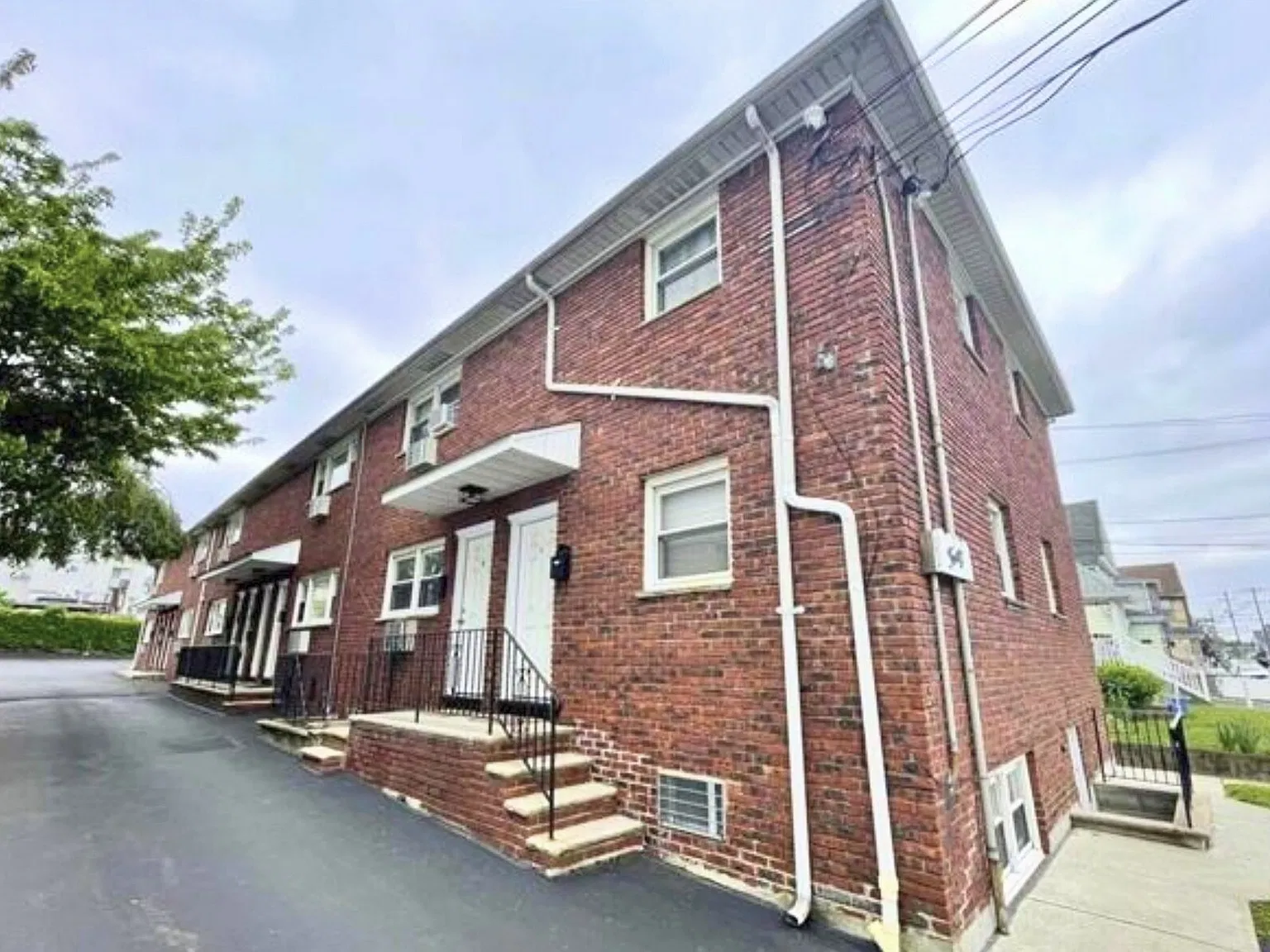 1 bed, 627 sqft, $1,800 — Photo 1