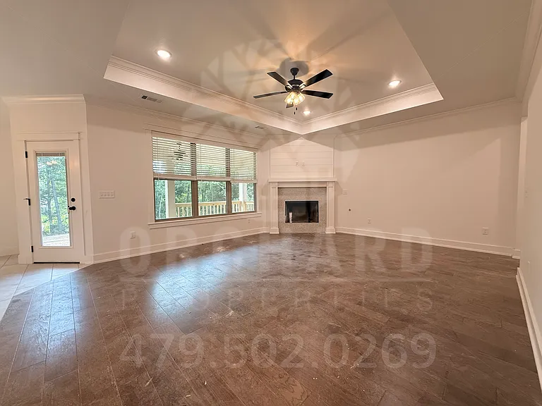 66 Ruthwell Dr — Photo 4