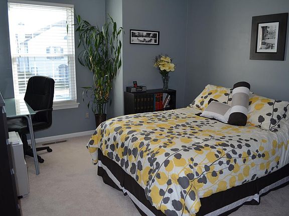 Second bedroom