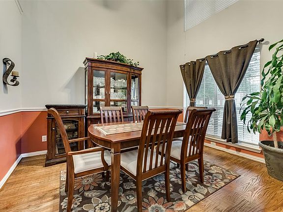 5th image of 1229 Apache Lake Dr