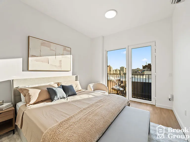 556 Baltic St #806 — Photo 6