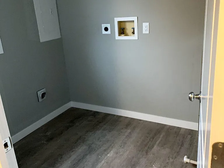 1458 Rj Blvd — Photo 3