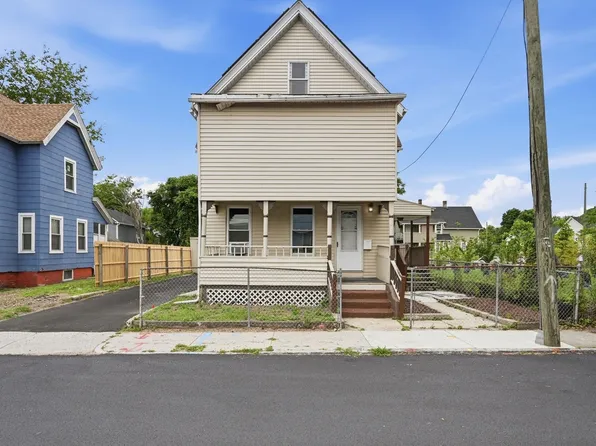 52 Lebanon St, Springfield, MA 01109