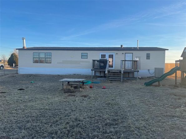506 7th St, Fort Supply, OK 73841