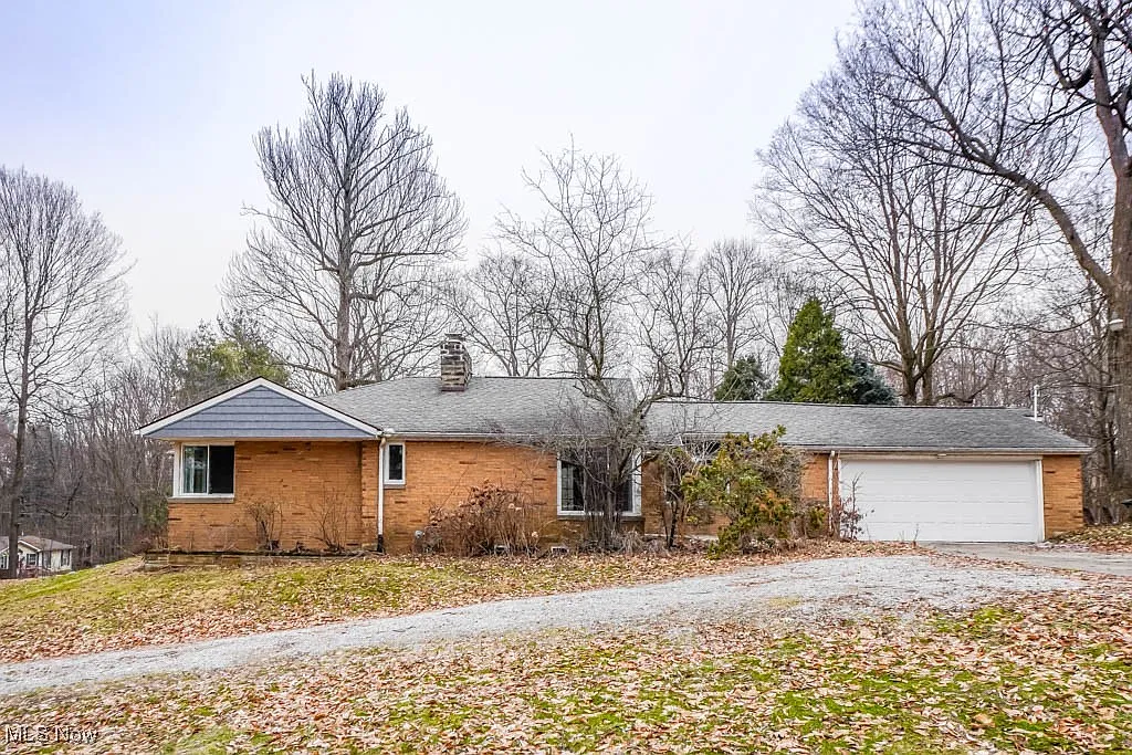 6101 Reno Dr photo 1