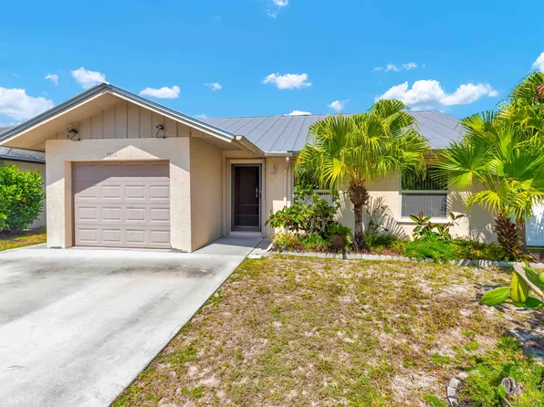 5866 SE Wilsie Drive, Stuart, FL 34997