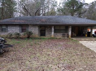 144 Williams Estate Rd, Lucedale, MS 39452