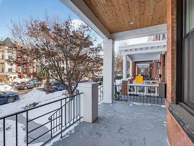 32 Adams St NW — Photo 40