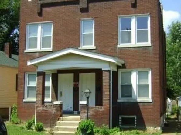 4521 Pennsylvania Ave, Saint Louis, MO 63111