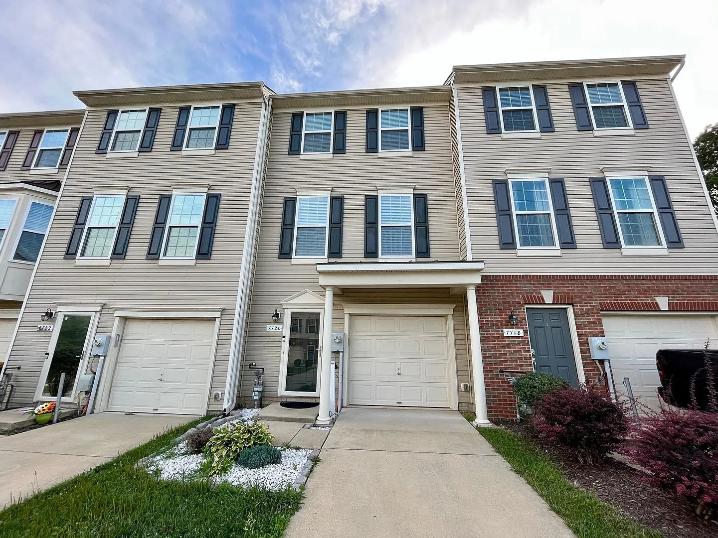 7720 Timbercross Ln photo 1