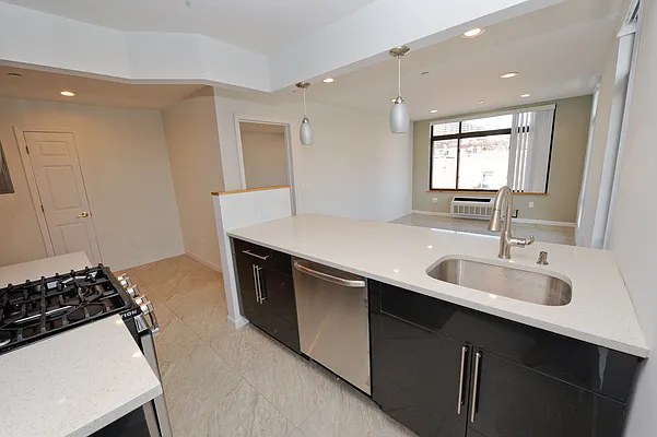 Rented by Compass | media 26