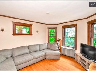103 Colbourne Cres, Brookline, MA 02445