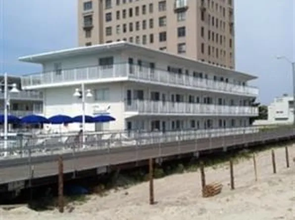 111 S Dudley Ave APT 306, Ventnor, NJ 08406
