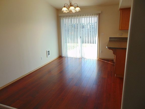 5th image of 15007 SE 5th St