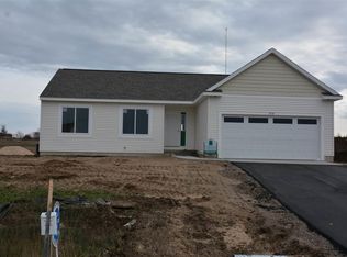 7518 E Meadows Dr, Cedar, MI 49621