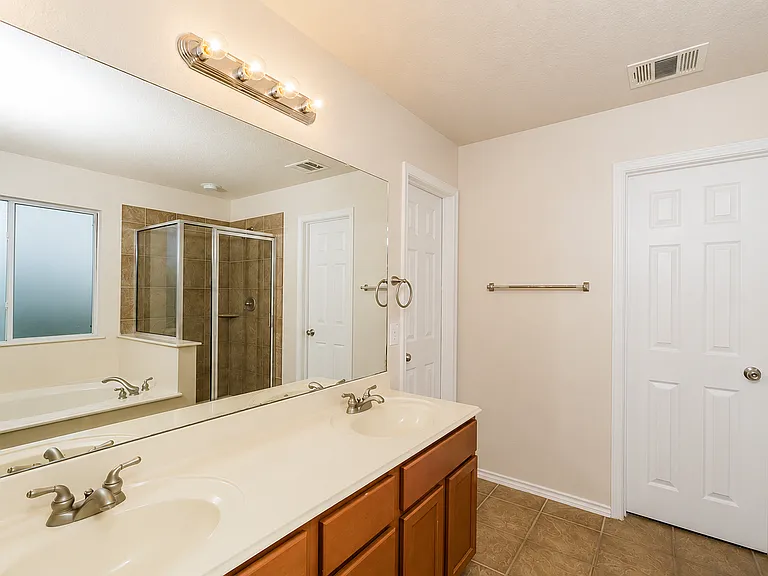 27443 Trinity Cross — Photo 9