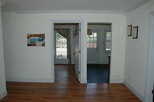 3rd image of 1352 Morningside Ave