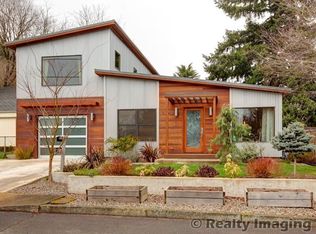 7243 SE Harrison St, Portland, OR 97215