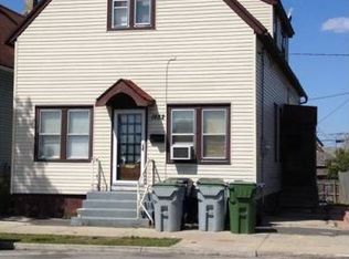 1552 W Windlake Ave #A, Milwaukee, WI 53215