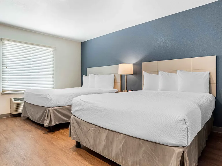 Studio Suite - 2 Queen Beds