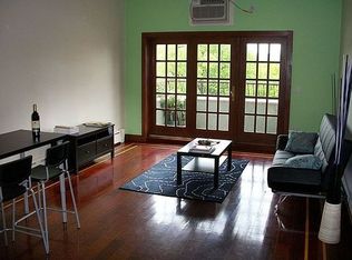 24-52 38th St #4A, Astoria, NY 11103