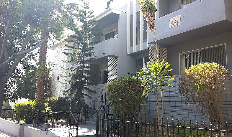 1st image of 1001 N Ogden Dr APT 4