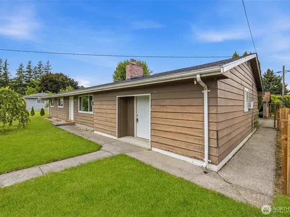 230 Cleveland Avenue, Sumas, WA 98295