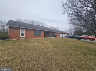 86 Appaloosa Dr, Falling Waters, WV 25419