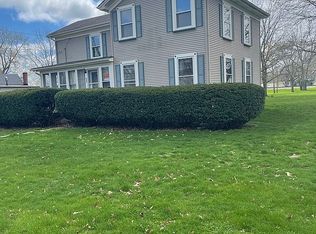 406 W Center St, Sandwich, IL 60548