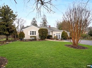 199 Honeysuckle Dr, Township Of Washington, NJ 07676