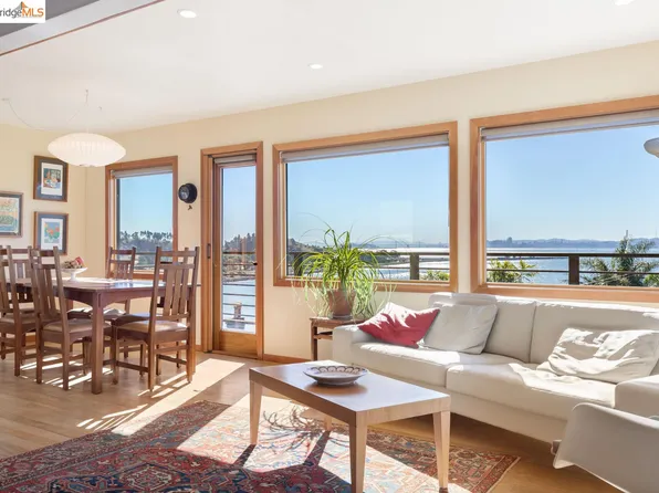 237 Bishop Ave, Richmond, CA 94801