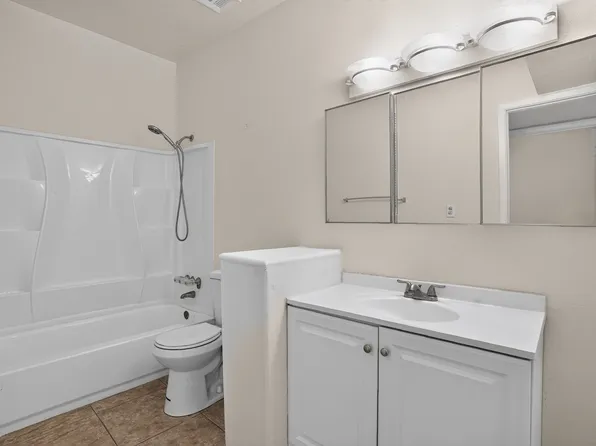 3734 W Dunlap Ave APT C1, Phoenix, AZ 85051