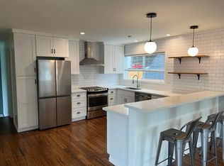 520 Lee St, Seattle, WA 98109