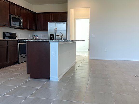 4th image of 6280 Winding Pine Dr