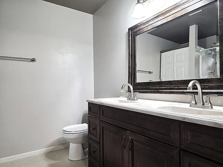 324 Palomino Ln — Photo 12