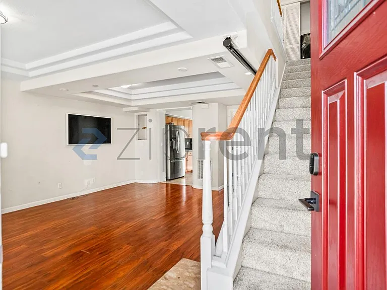 108 Balbach St #9 — Photo 5