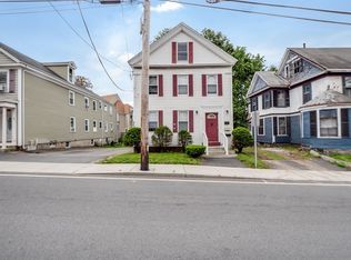 19 Nesmith St, Lowell, MA 01852