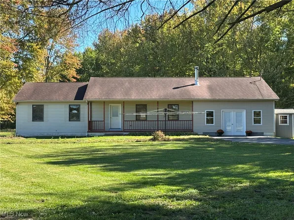 7126 State Route 534, West Farmington, OH 44491