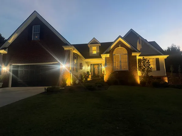 327 Primrose Ln, Winchester, KY 40391