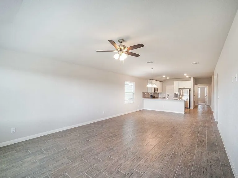 1374 Rios Bend Dr — Photo 12
