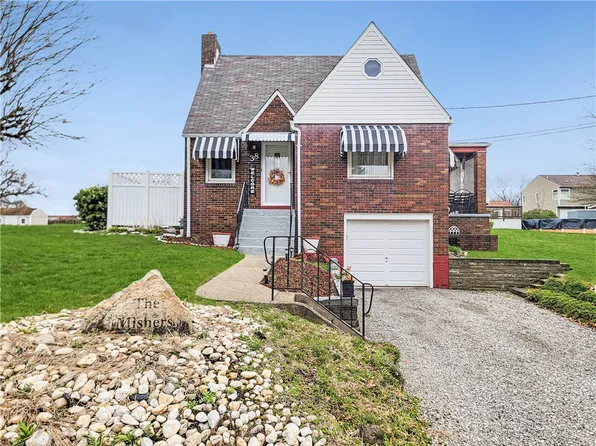 38 W Kennedy Ln, Mc Kees Rocks, PA 15136
