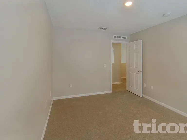1730 Sunset Ridge Dr — Photo 10